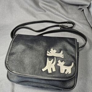 Elegant Black Crossbody Bag with Dog Motif